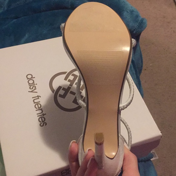 Brand new heels! - Picture 5 of 5